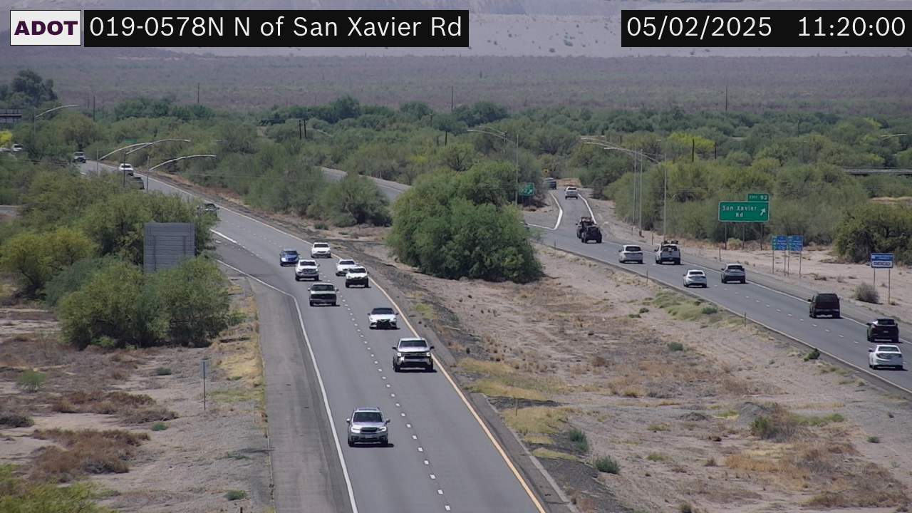 Traffic Cam I-19 NB 57.82 @N of San Xavier