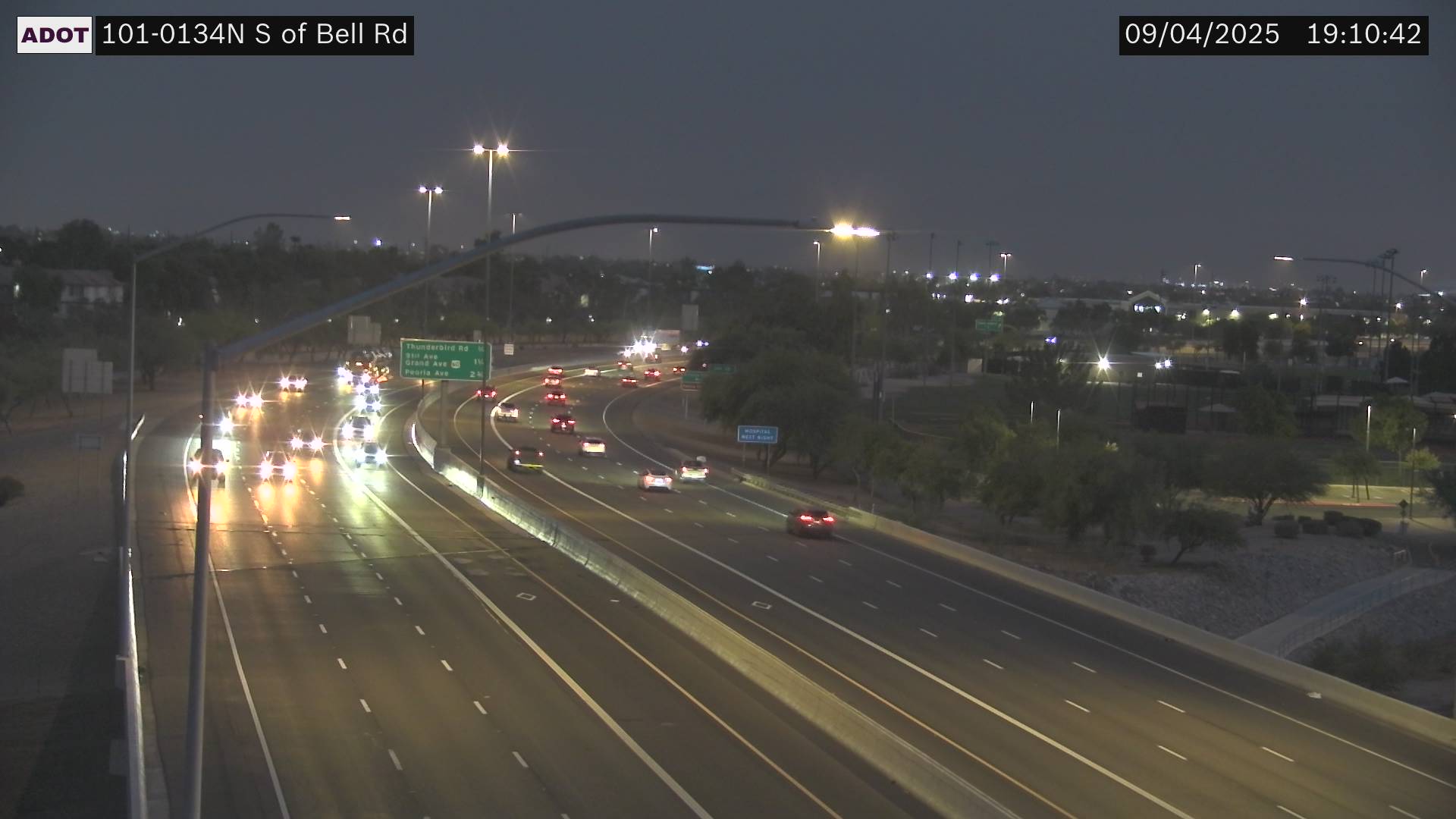 Traffic Cam L-101 NB 13.49 @S of Bell Rd -  Northbound