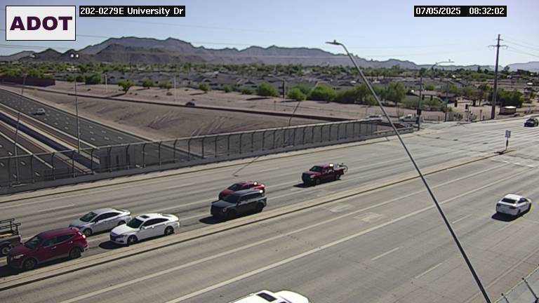 Traffic Cam L-202 EB 27.95 @University