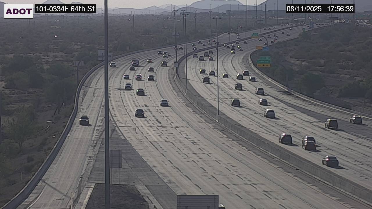Traffic Cam L-101 EB 33.47 @64th St. -  Eastbound