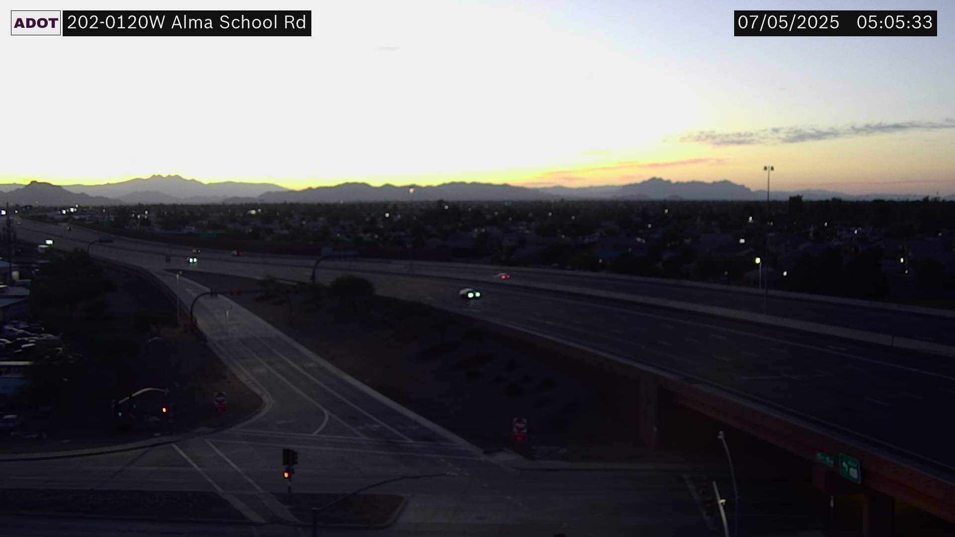 Traffic Cam L-202 WB 12.01 @Alma School Rd