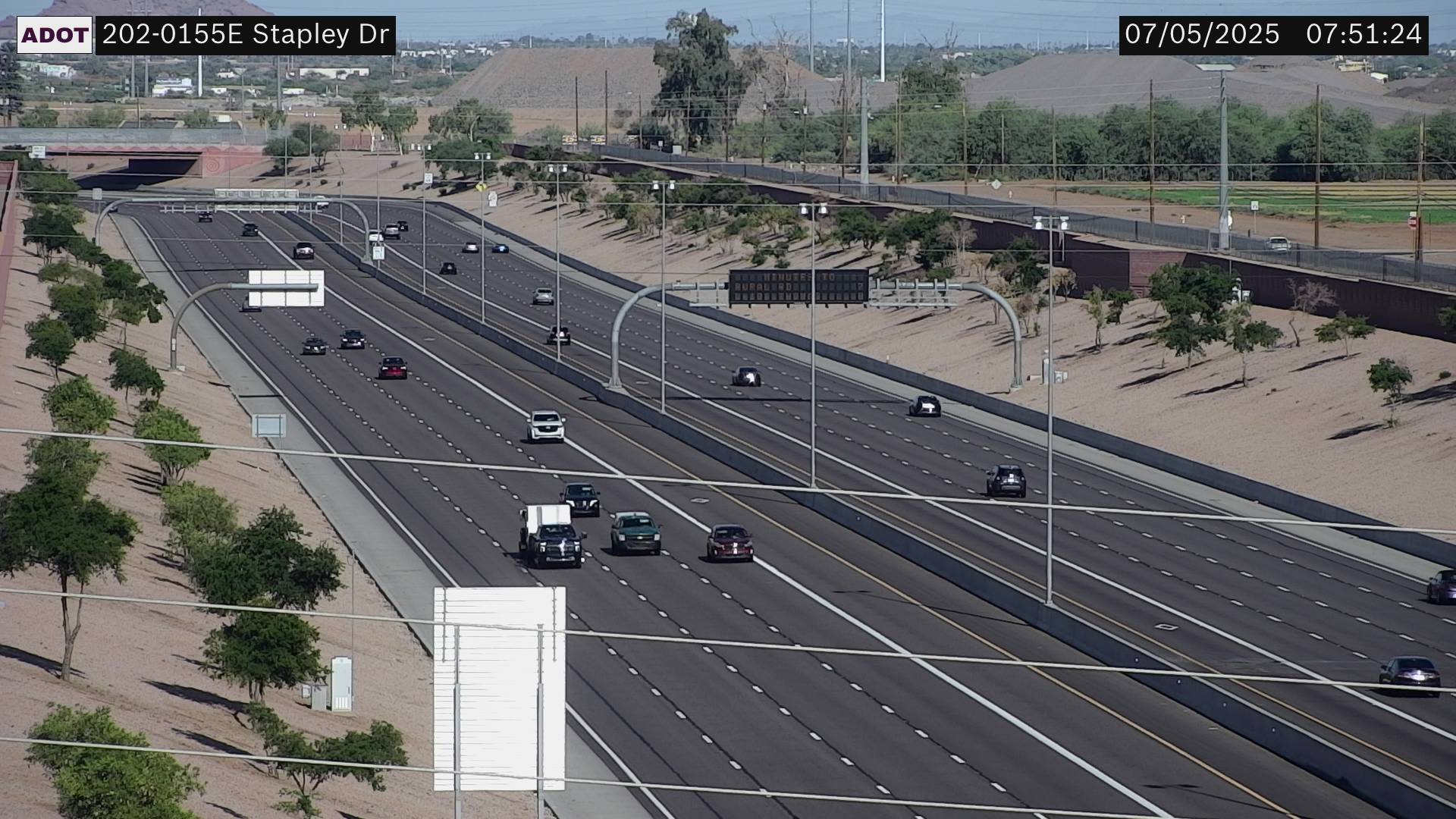 Traffic Cam L-202 EB 15.54 @Stapley Dr. -  Eastbound