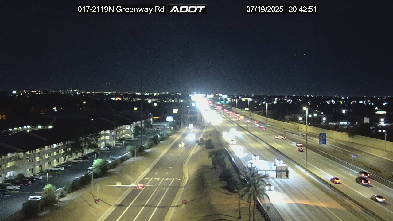 Traffic Cam I-17 NB 211.94 @Greenway -  Northbound