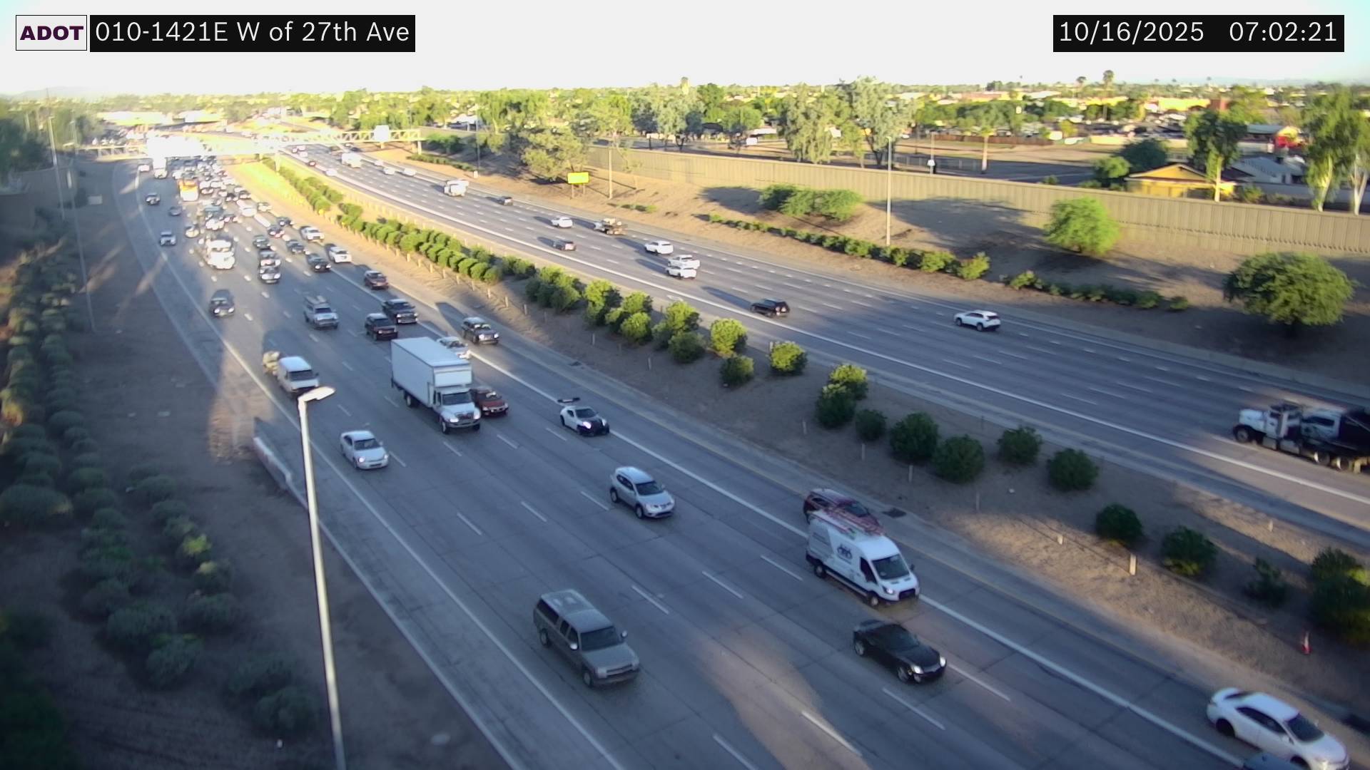 Traffic Cam I-10 EB 142.16 @E of 35th Ave -  Eastbound