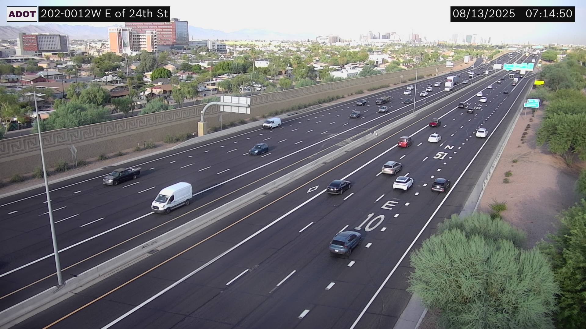 Traffic Cam L-202 WB 0.29 @E of 24th St