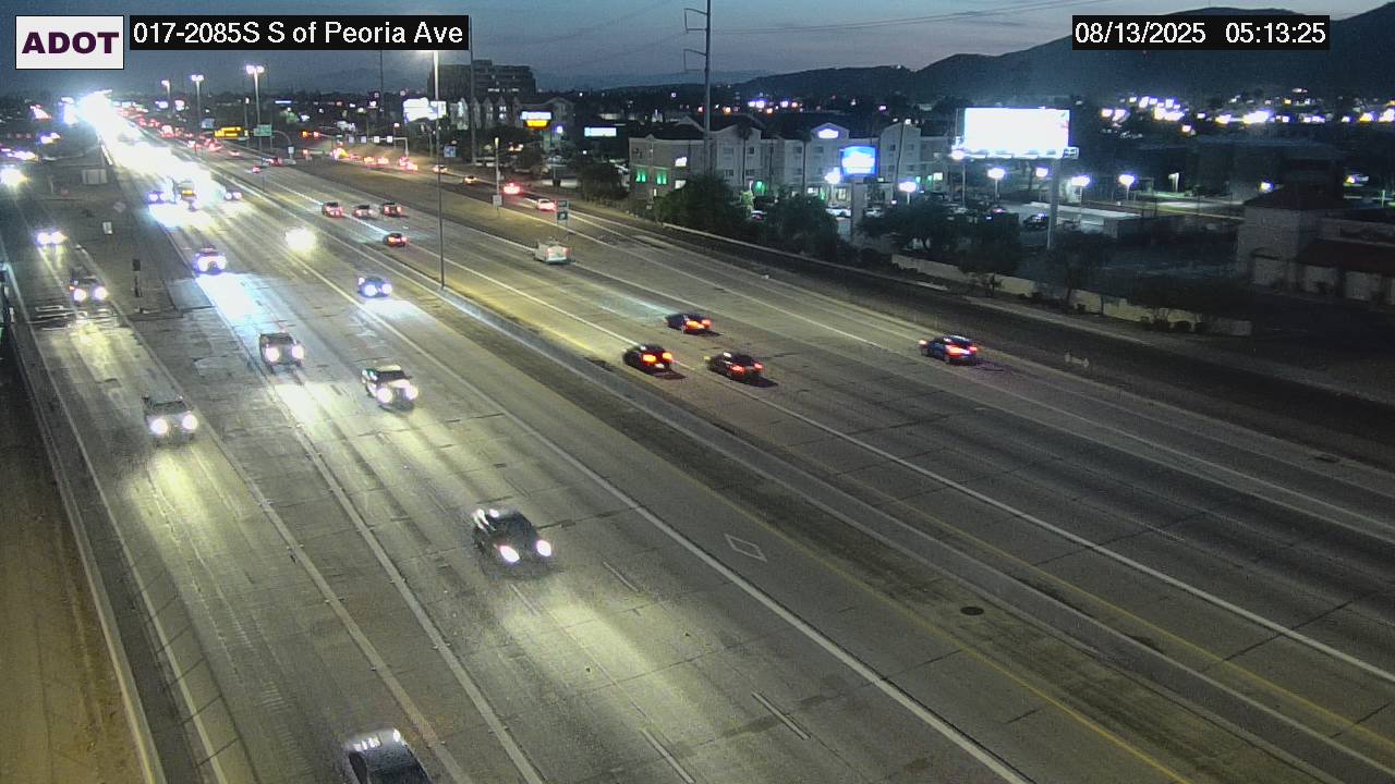 Traffic Cam I-17 SB 208.50 @S of Peoria