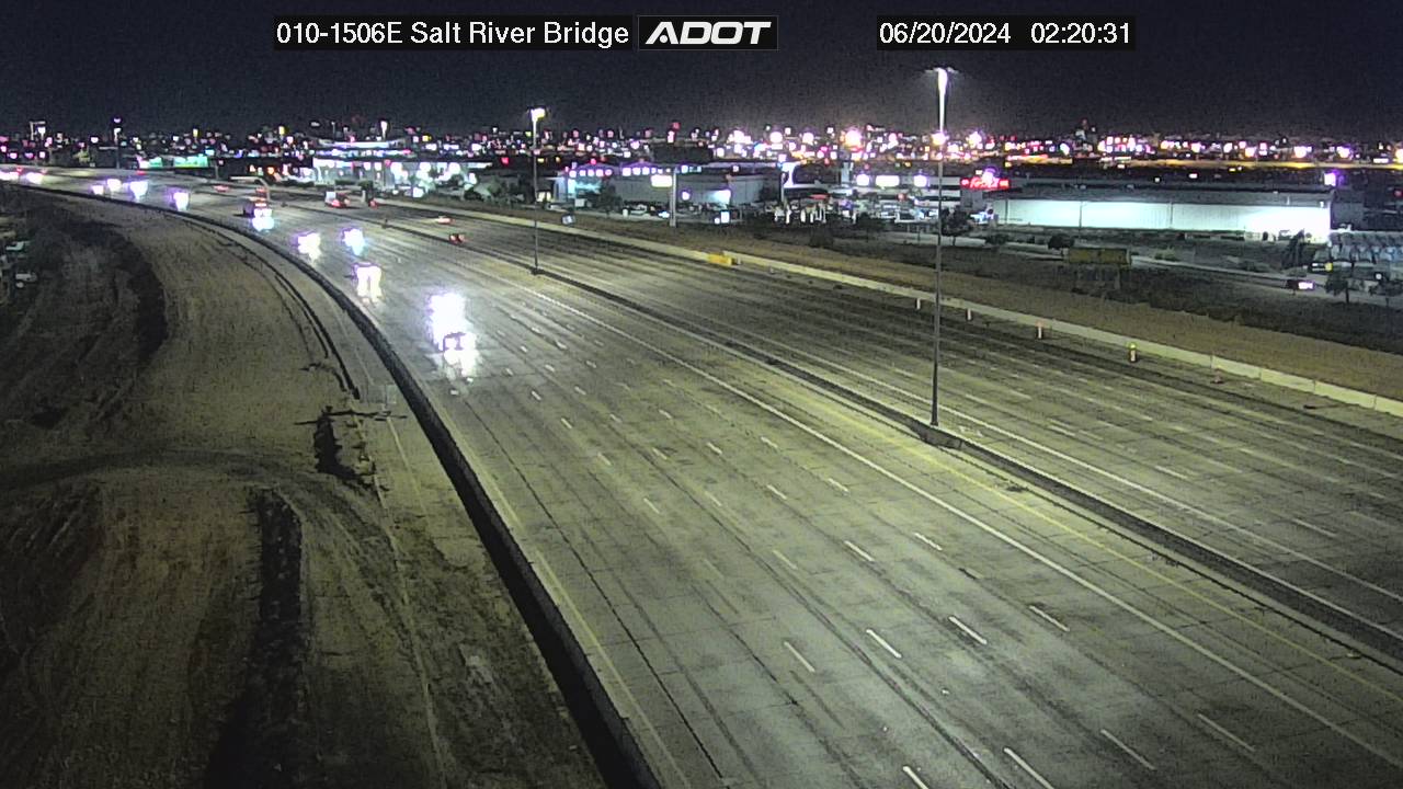 Traffic Cam I-10 EB 150.69 @Salt River Bridge -  Eastbound