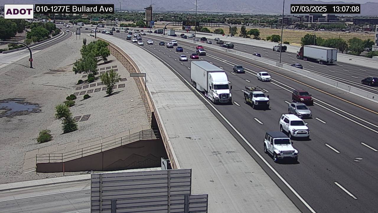 Traffic Cam I-10 EB 127.74 @Bullard Ave