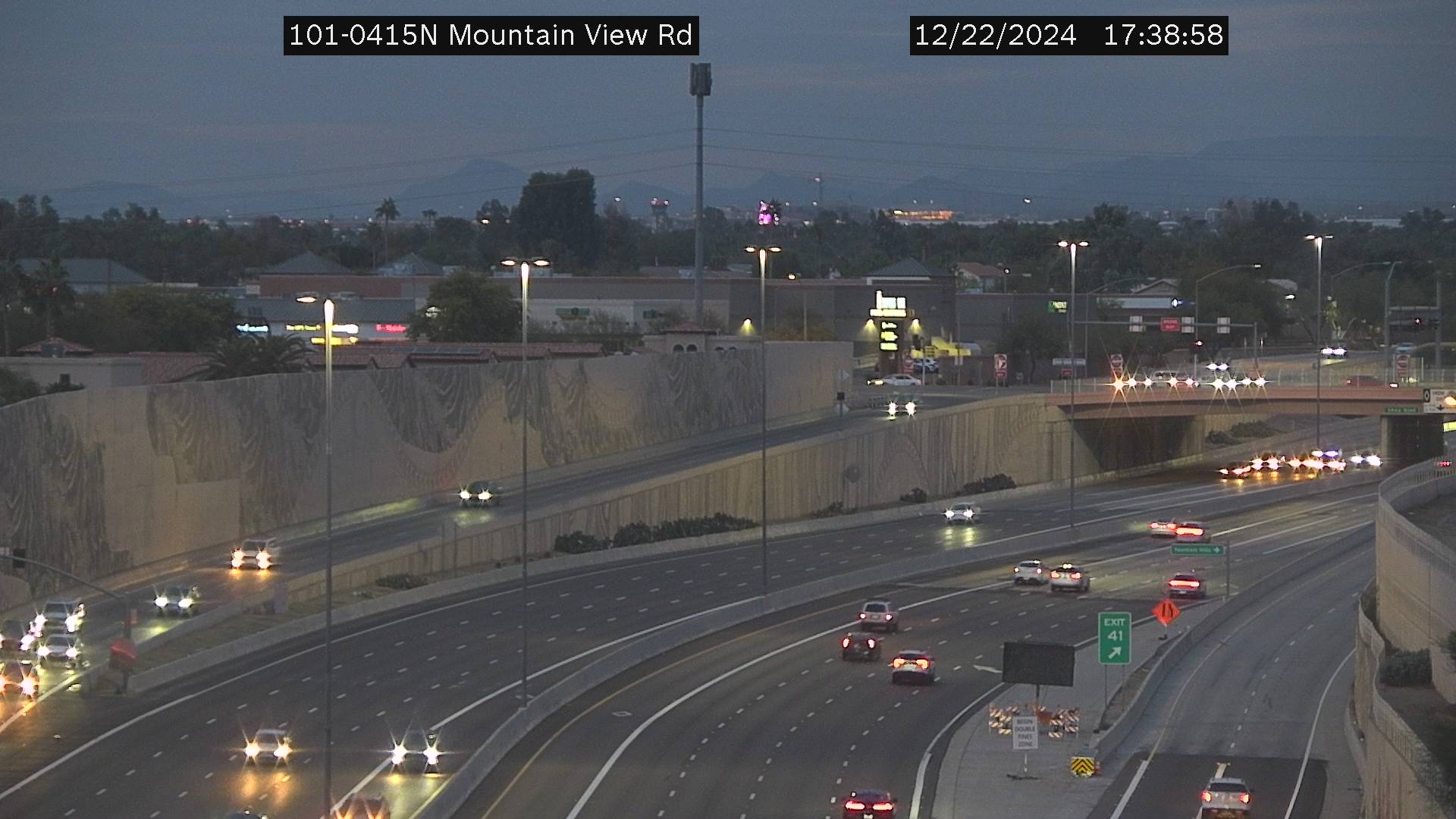 Traffic Cam L-101 NB 41.58 @Mountain View