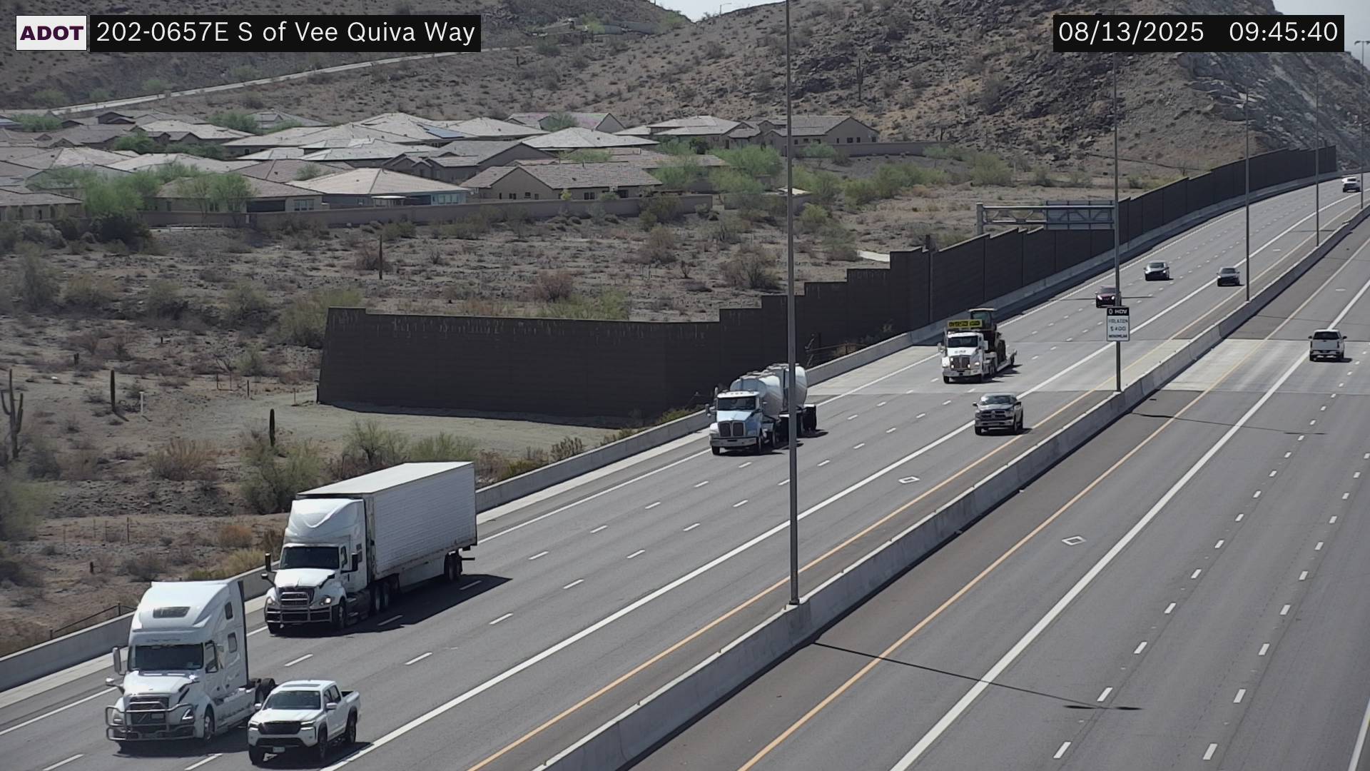 Traffic Cam L-202 EB 65.71 @S of Ivanhoe -  Eastbound