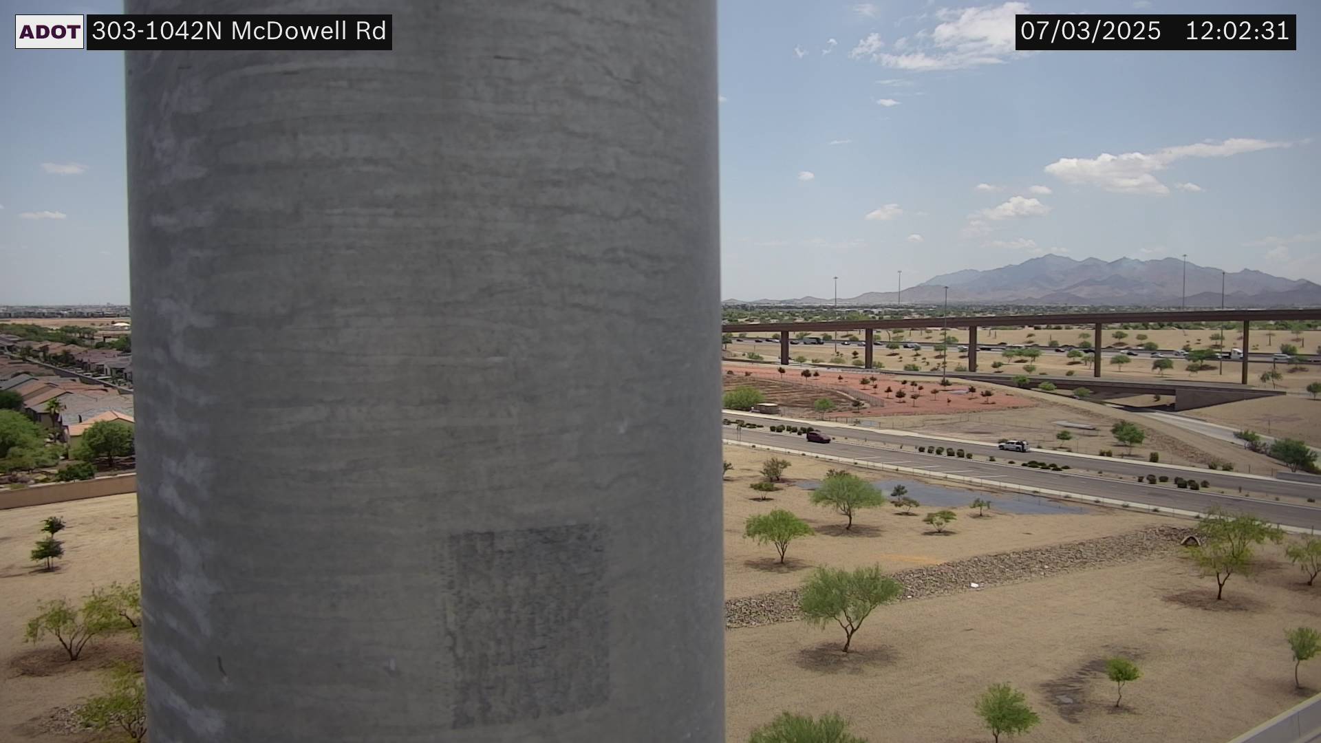 Traffic Cam L-303 NB 104.24 @MCDOWELL