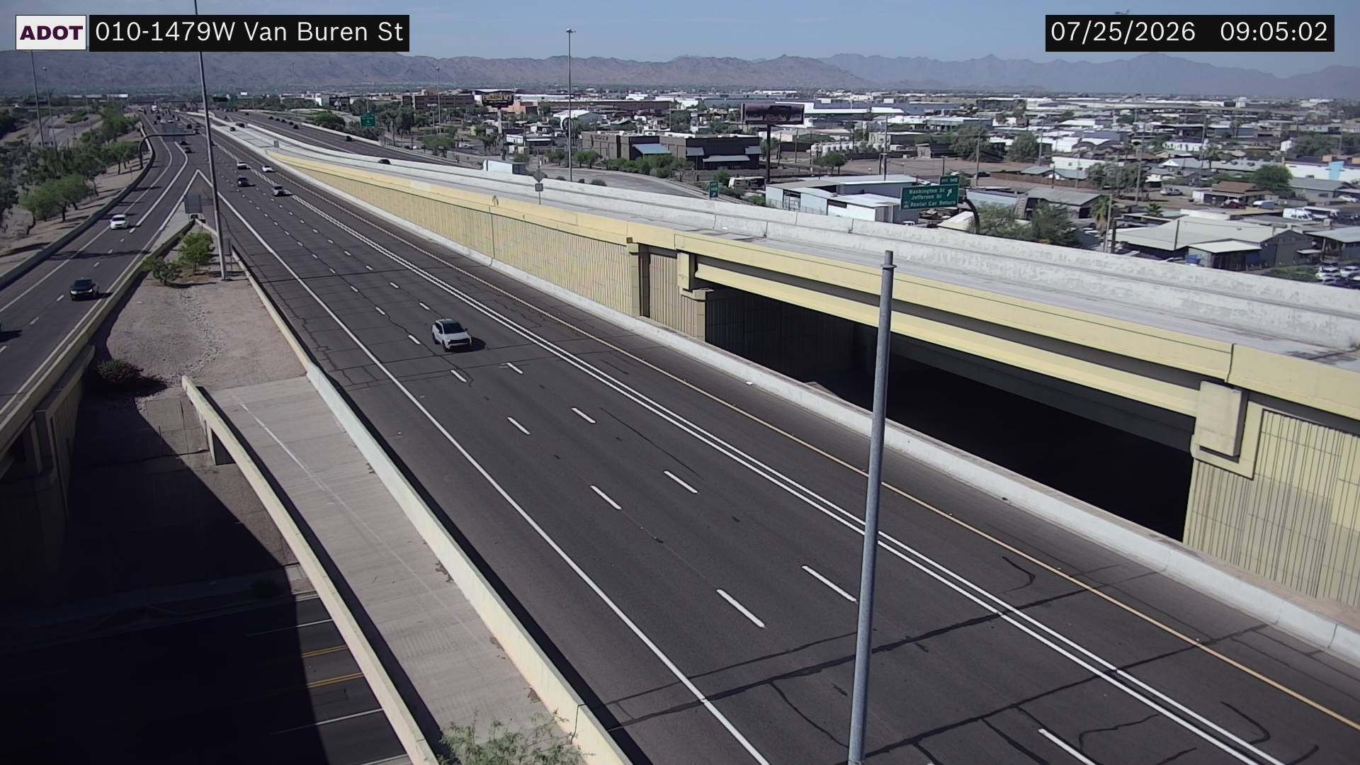 Live AZ511 Verkehrskamera: I-17 NB 205.30 @S of Glendale Ave